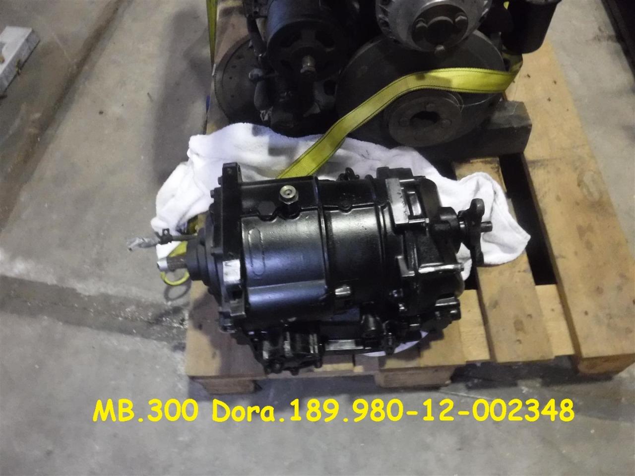 1970 Mercedes parts 300 Dora engine