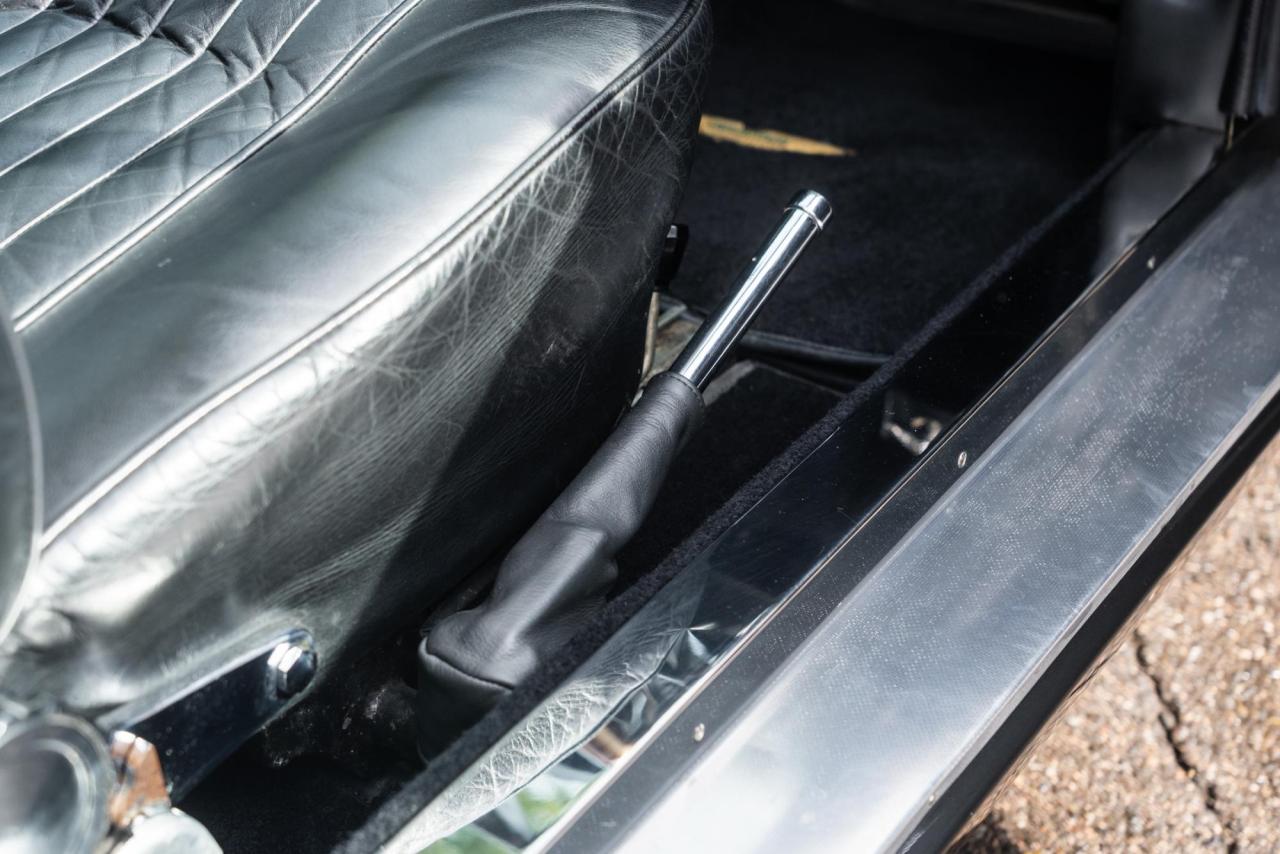 1970 Aston Martin DB6 MK 2 VANTAGE