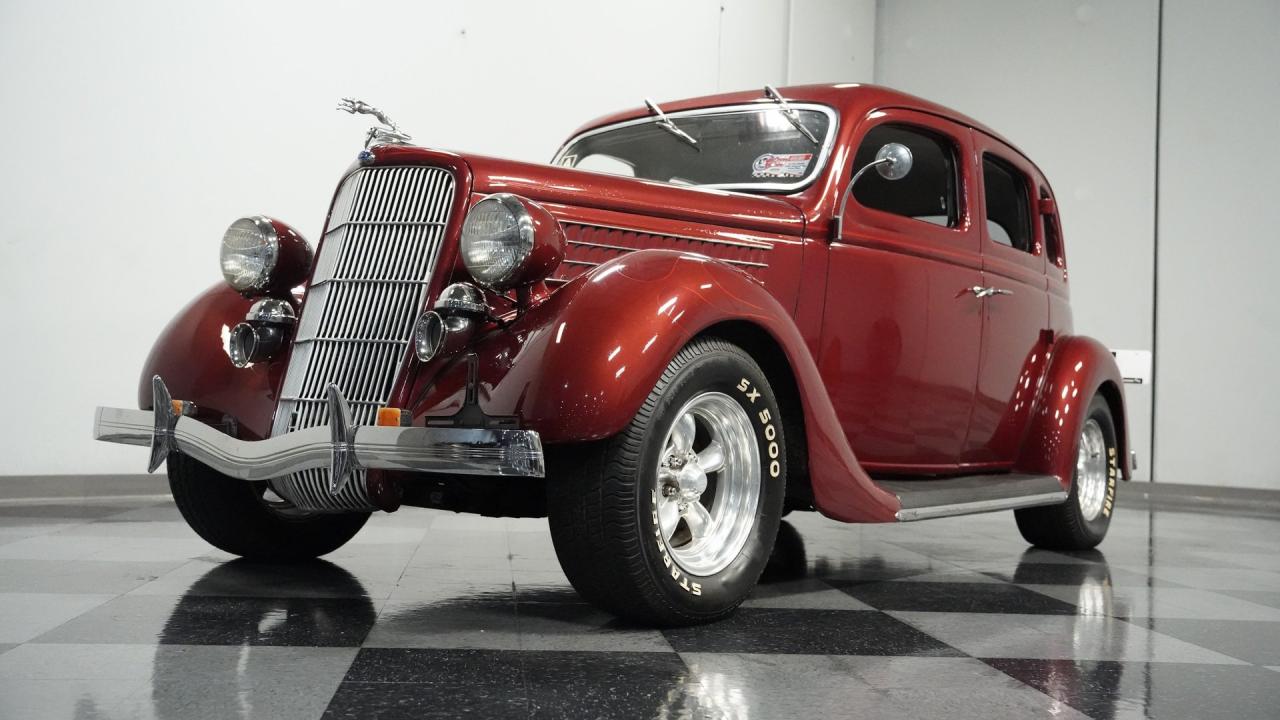 1935 Ford Fordor