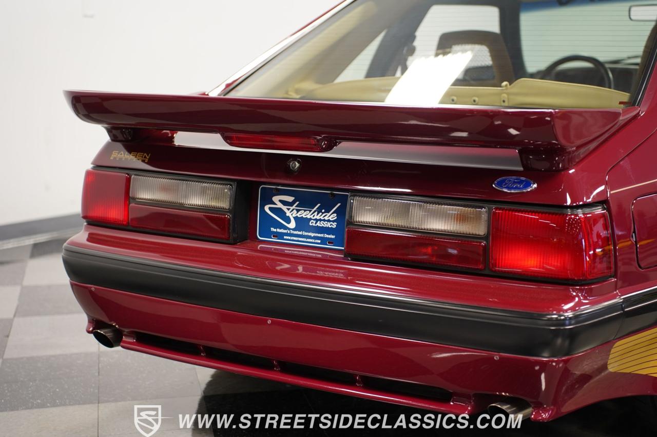 1989 Ford Mustang Saleen