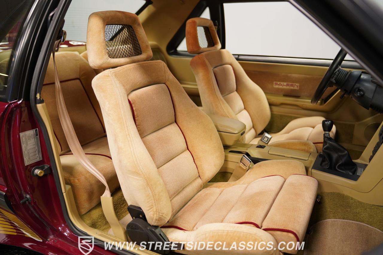 1989 Ford Mustang Saleen