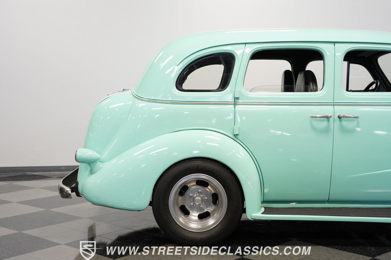 1937 Chevrolet Master Deluxe Sedan Restomod