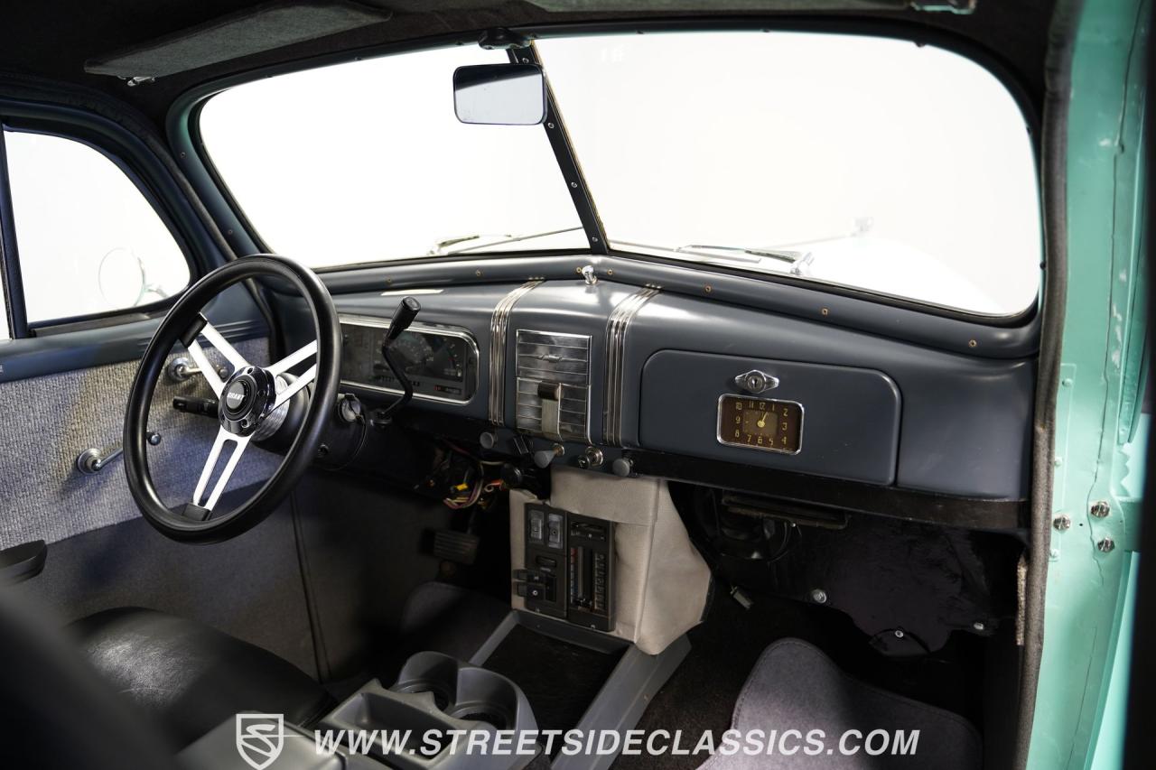 1937 Chevrolet Master Deluxe Sedan Restomod