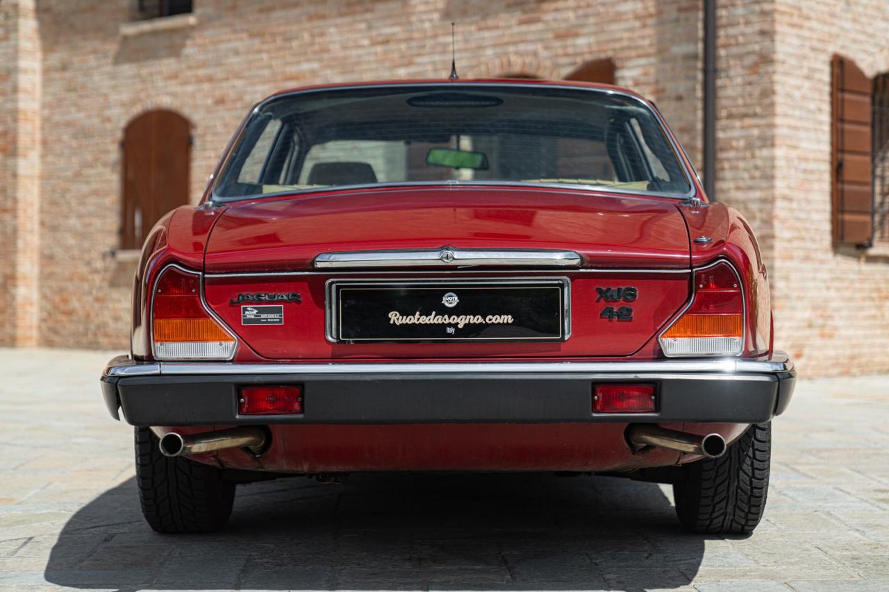 1981 Jaguar XJ6 4.2 MANUALE