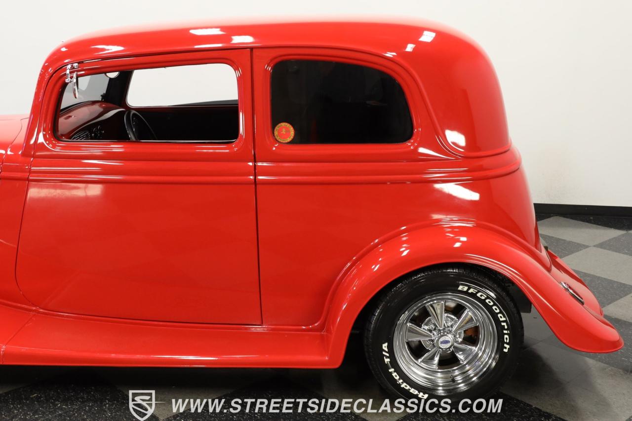 1933 Ford Victoria Streetrod