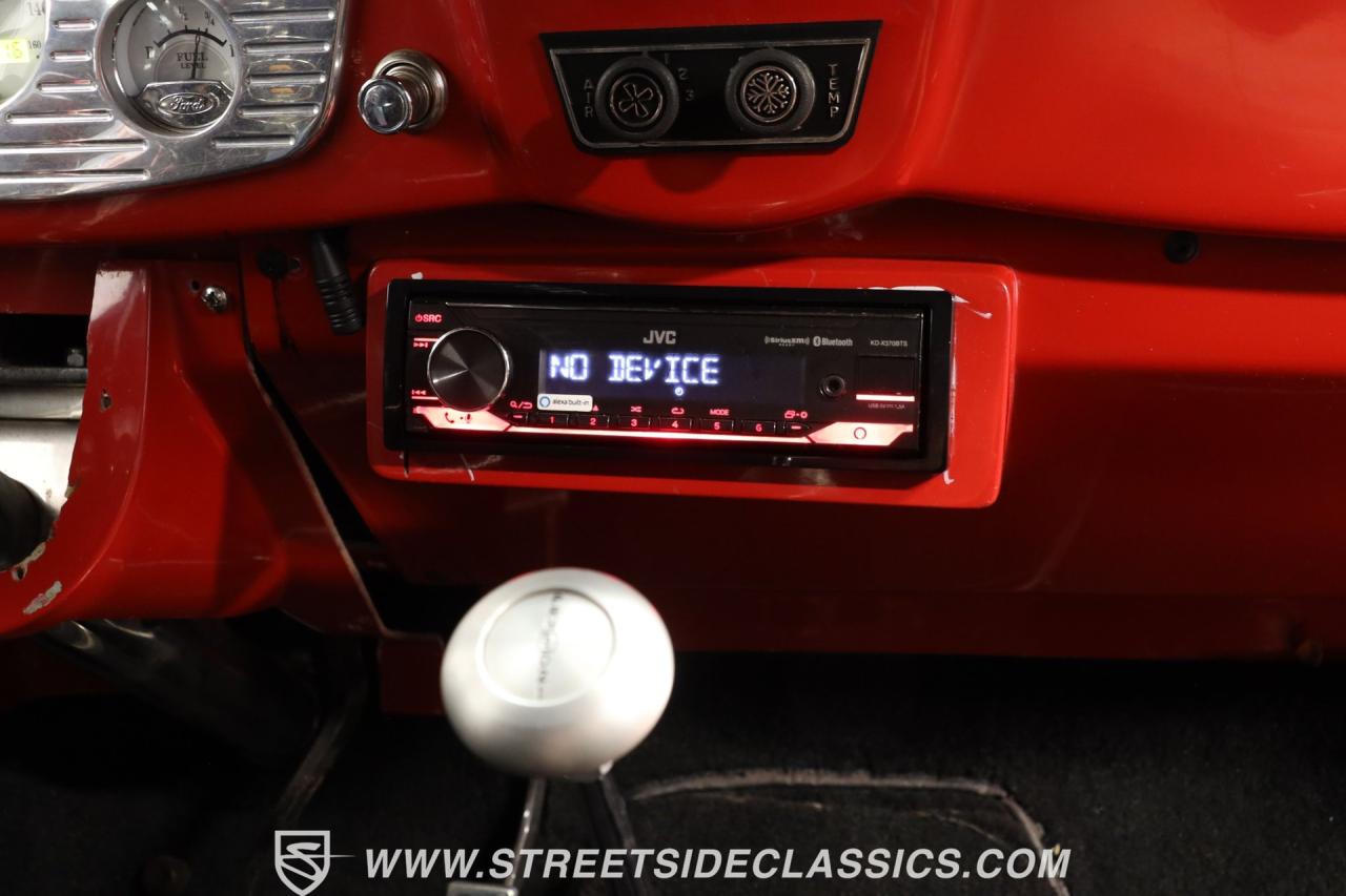 1933 Ford Victoria Streetrod