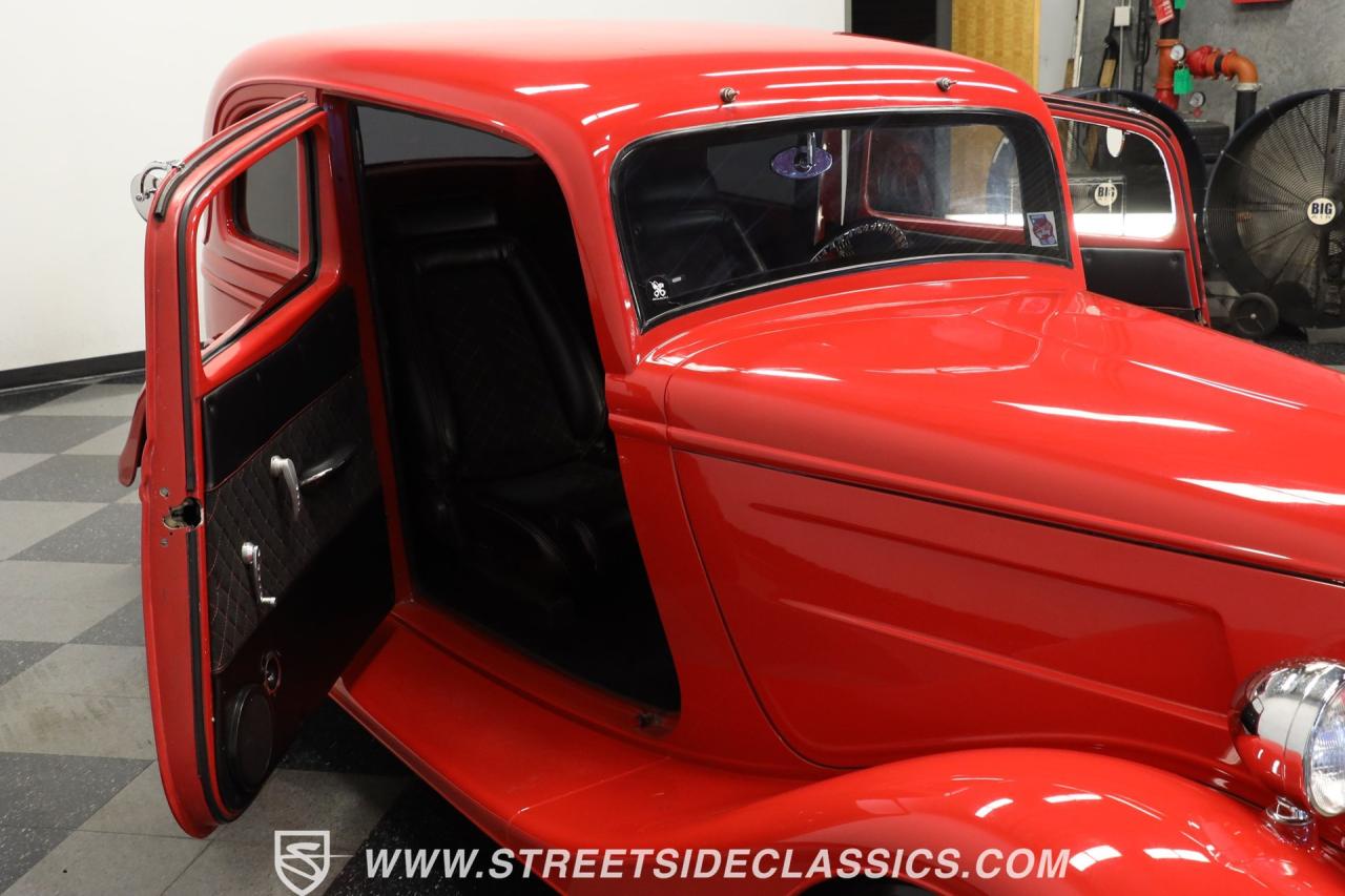 1933 Ford Victoria Streetrod