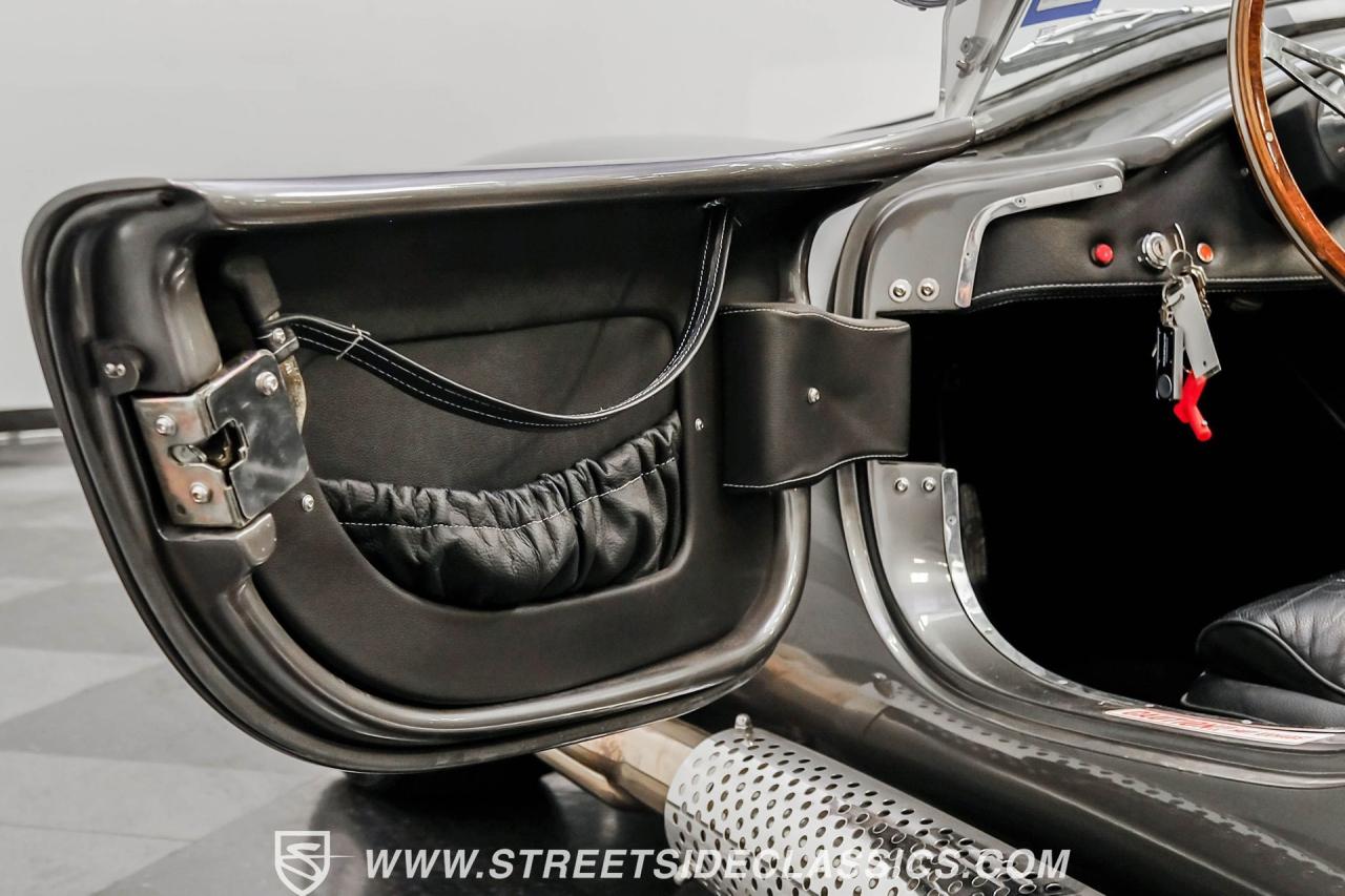 1965 Shelby Cobra Backdraft 427