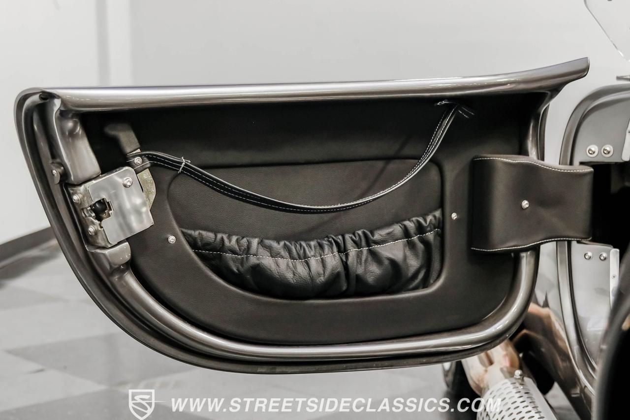 1965 Shelby Cobra Backdraft 427