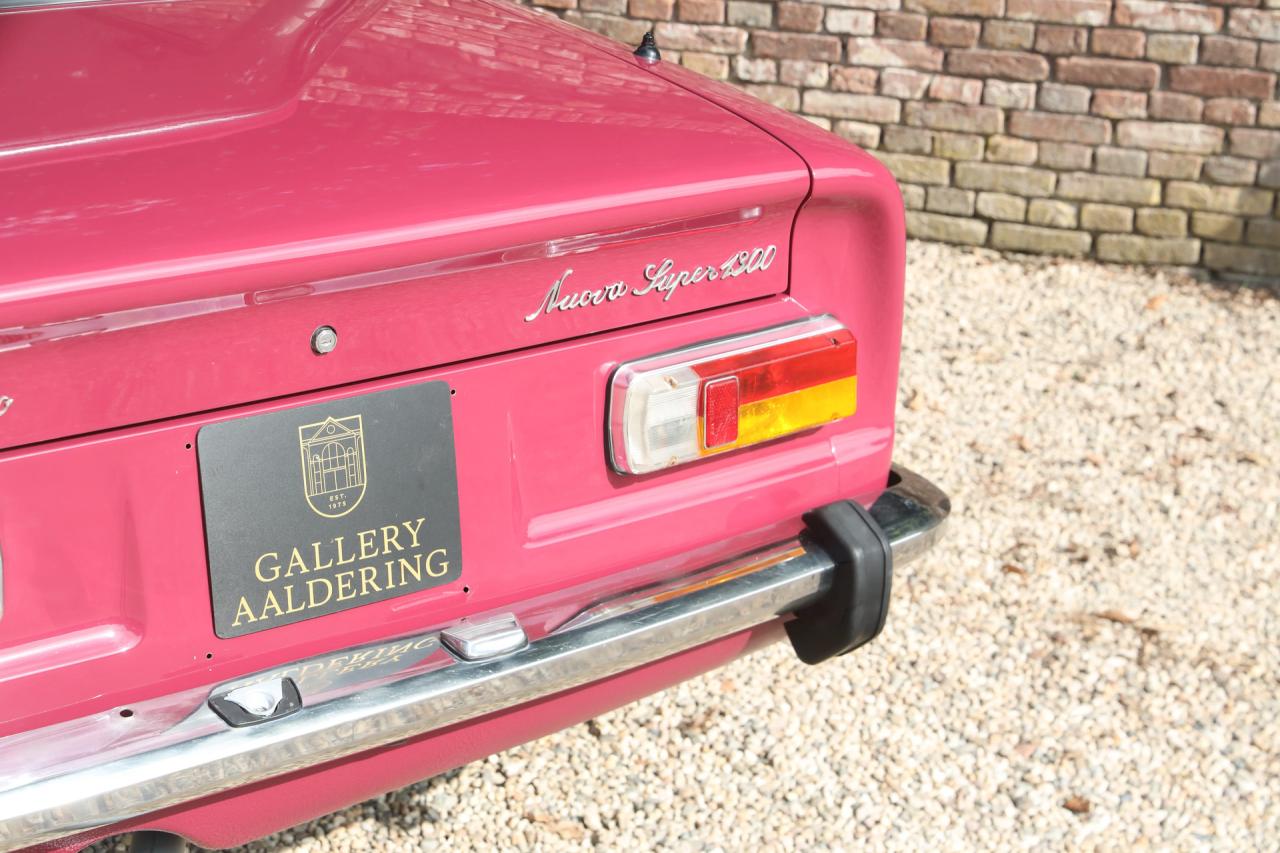 1975 Alfa Romeo Giulia 1300 Nuova Super