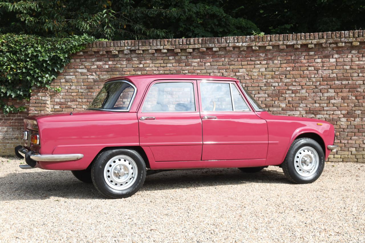 1975 Alfa Romeo Giulia 1300 Nuova Super