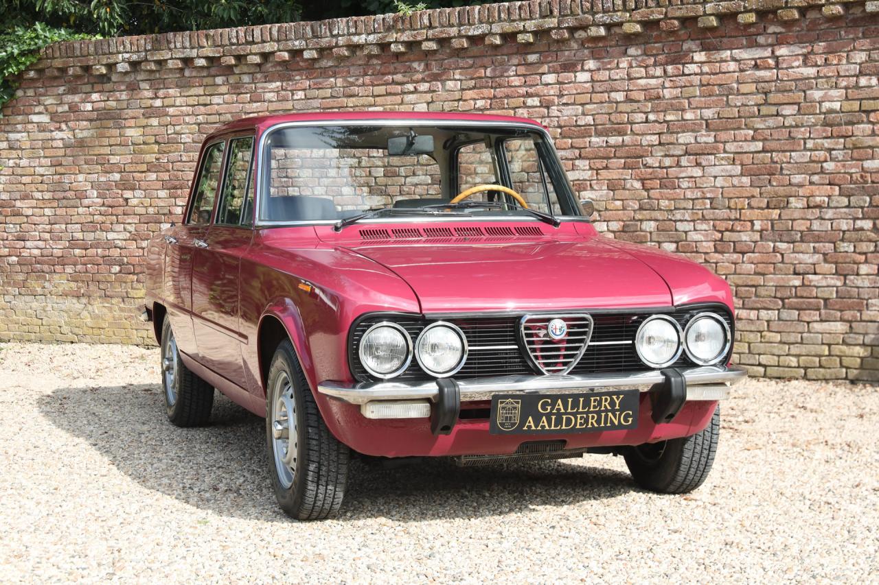 1975 Alfa Romeo Giulia 1300 Nuova Super