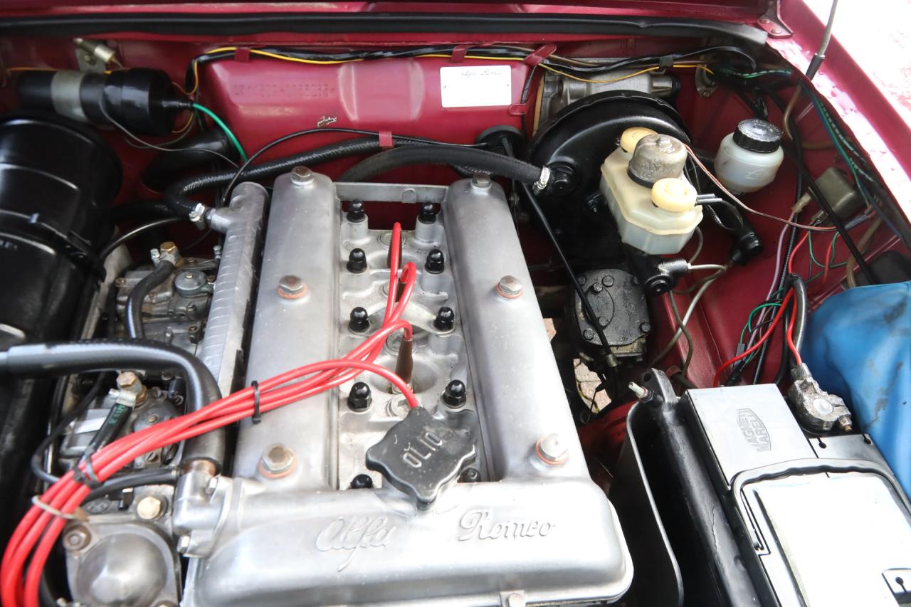 1975 Alfa Romeo Giulia 1300 Nuova Super