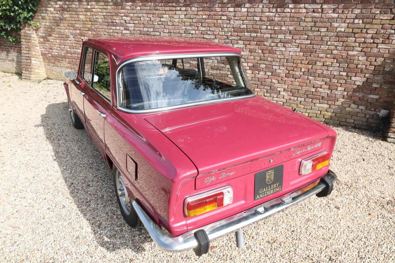 1975 Alfa Romeo Giulia 1300 Nuova Super