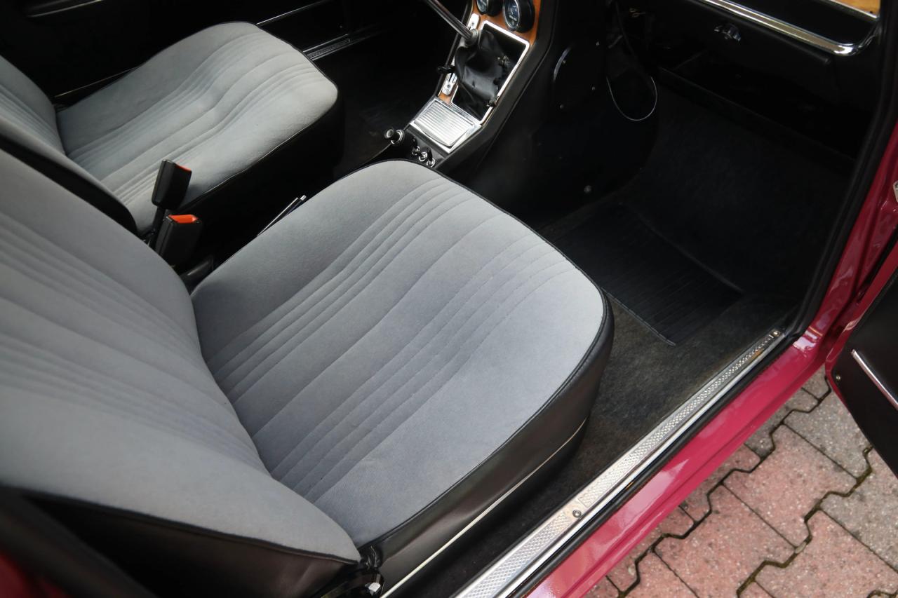 1975 Alfa Romeo Giulia 1300 Nuova Super