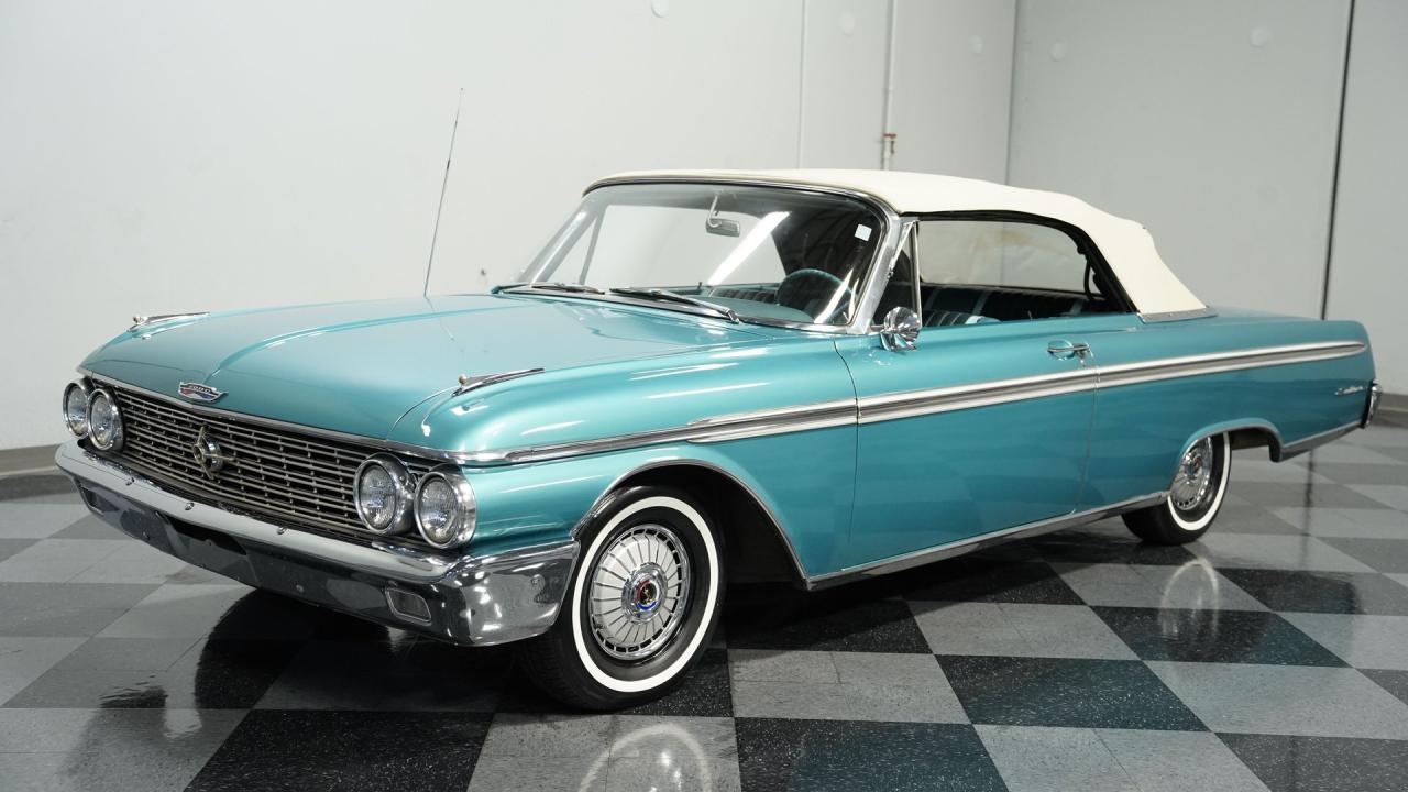 1962 Ford Galaxie 500 Sunliner Convertible