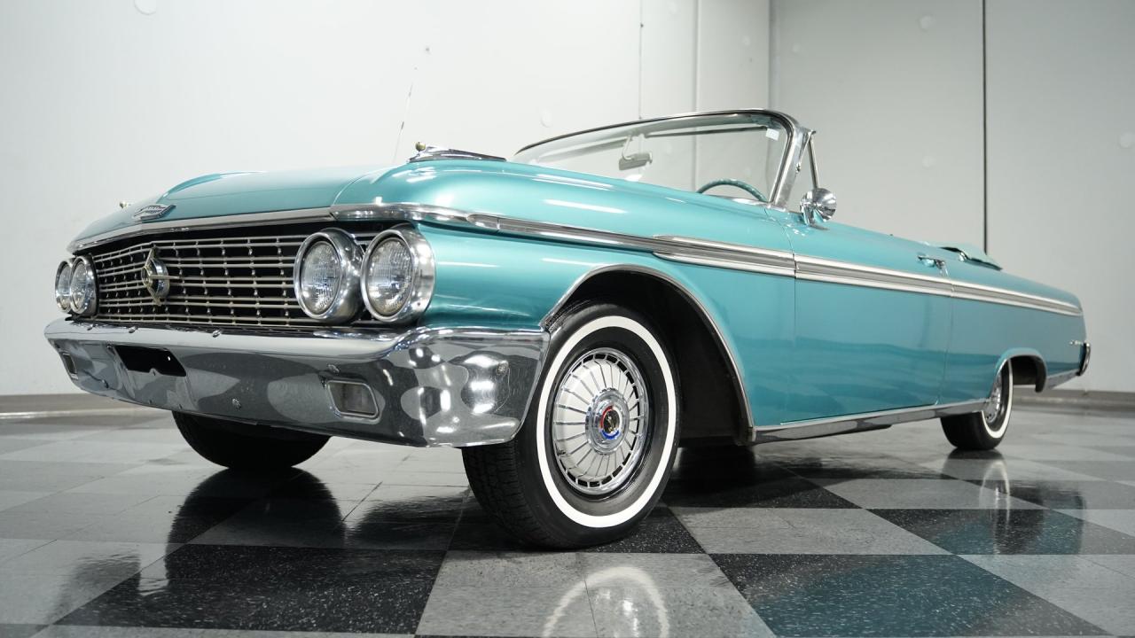 1962 Ford Galaxie 500 Sunliner Convertible
