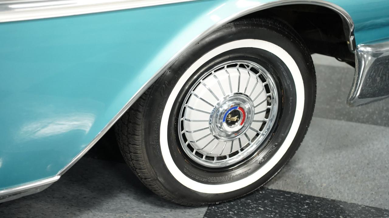 1962 Ford Galaxie 500 Sunliner Convertible