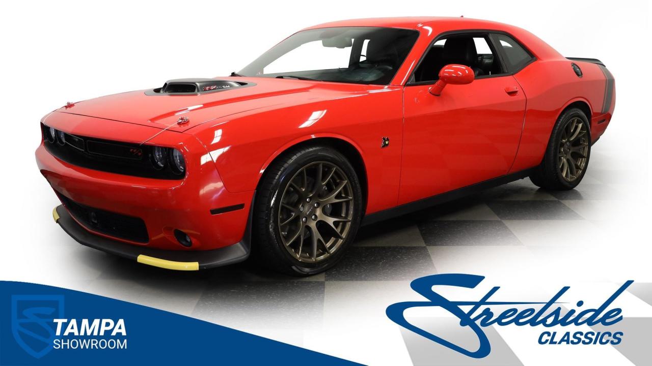 2016 Dodge Challenger R/T Scat Pack 392 Shaker
