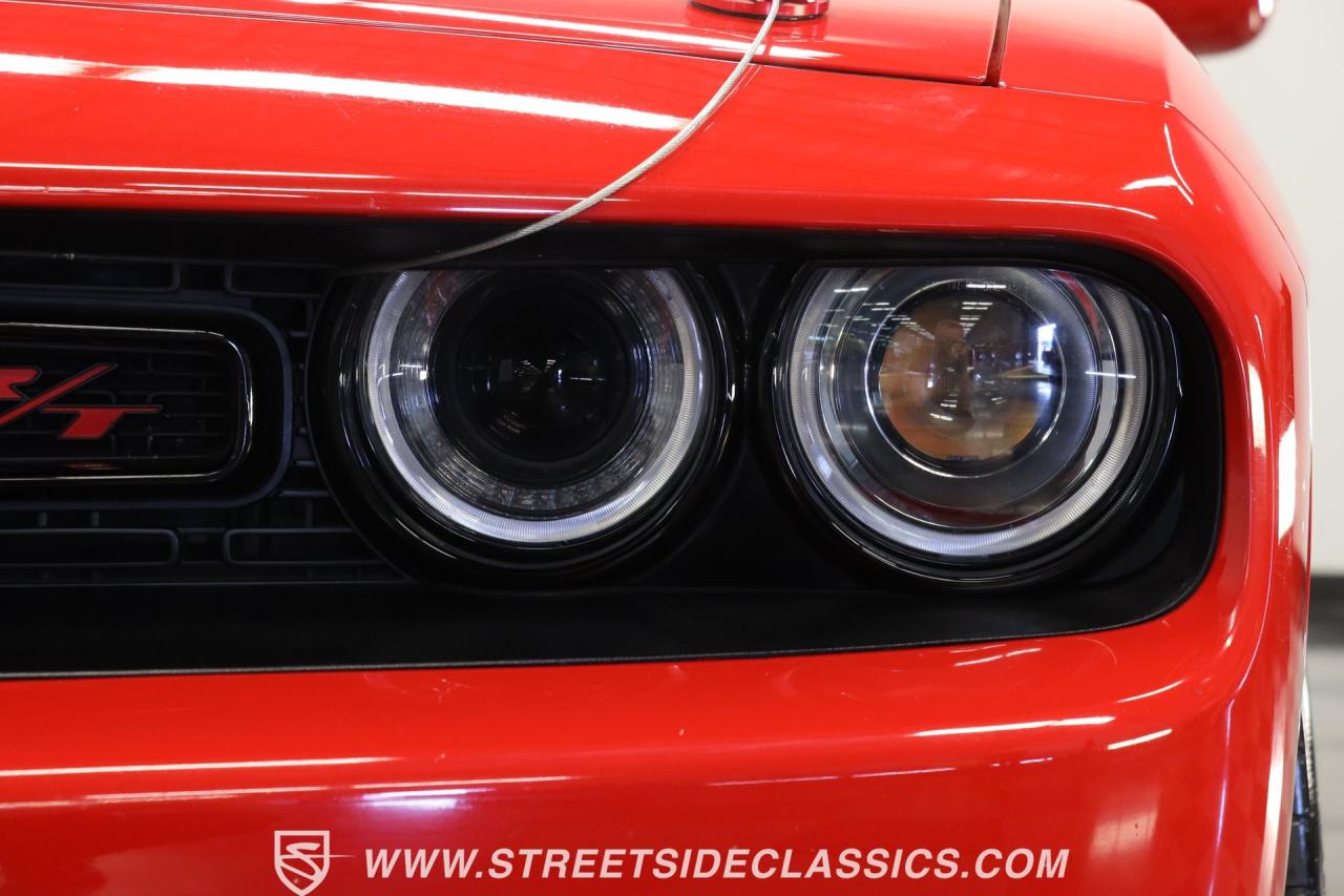 2016 Dodge Challenger R/T Scat Pack 392 Shaker