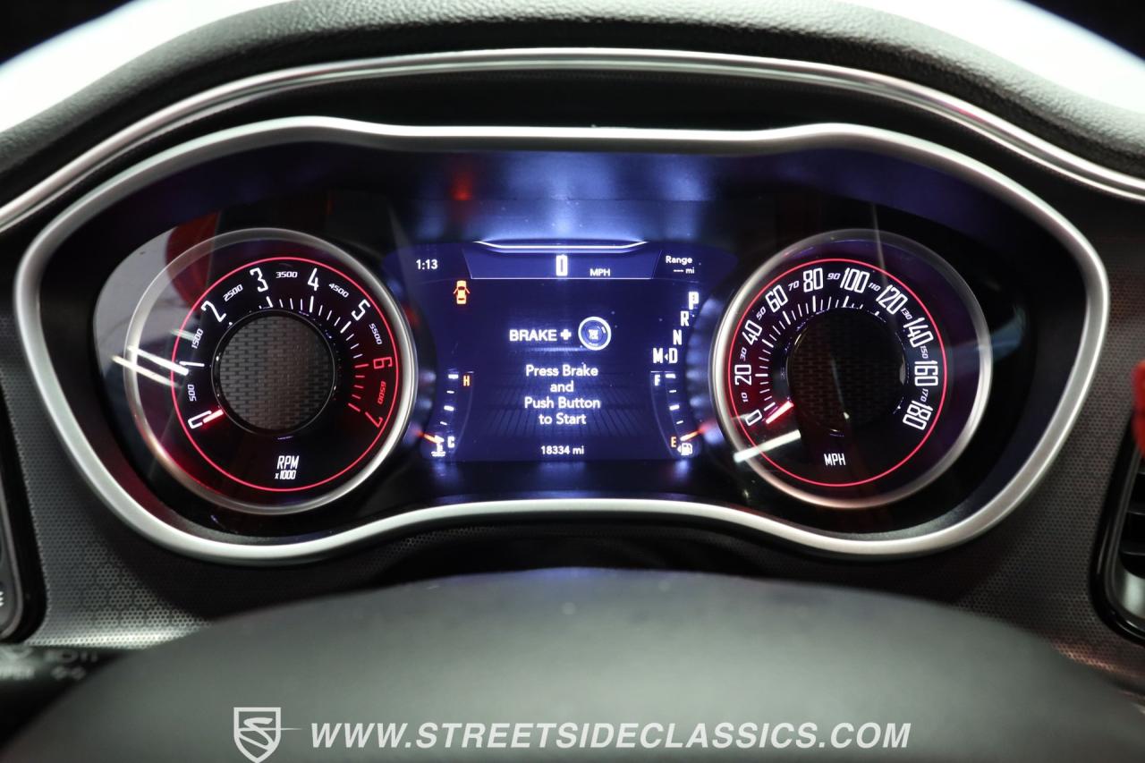 2016 Dodge Challenger R/T Scat Pack 392 Shaker