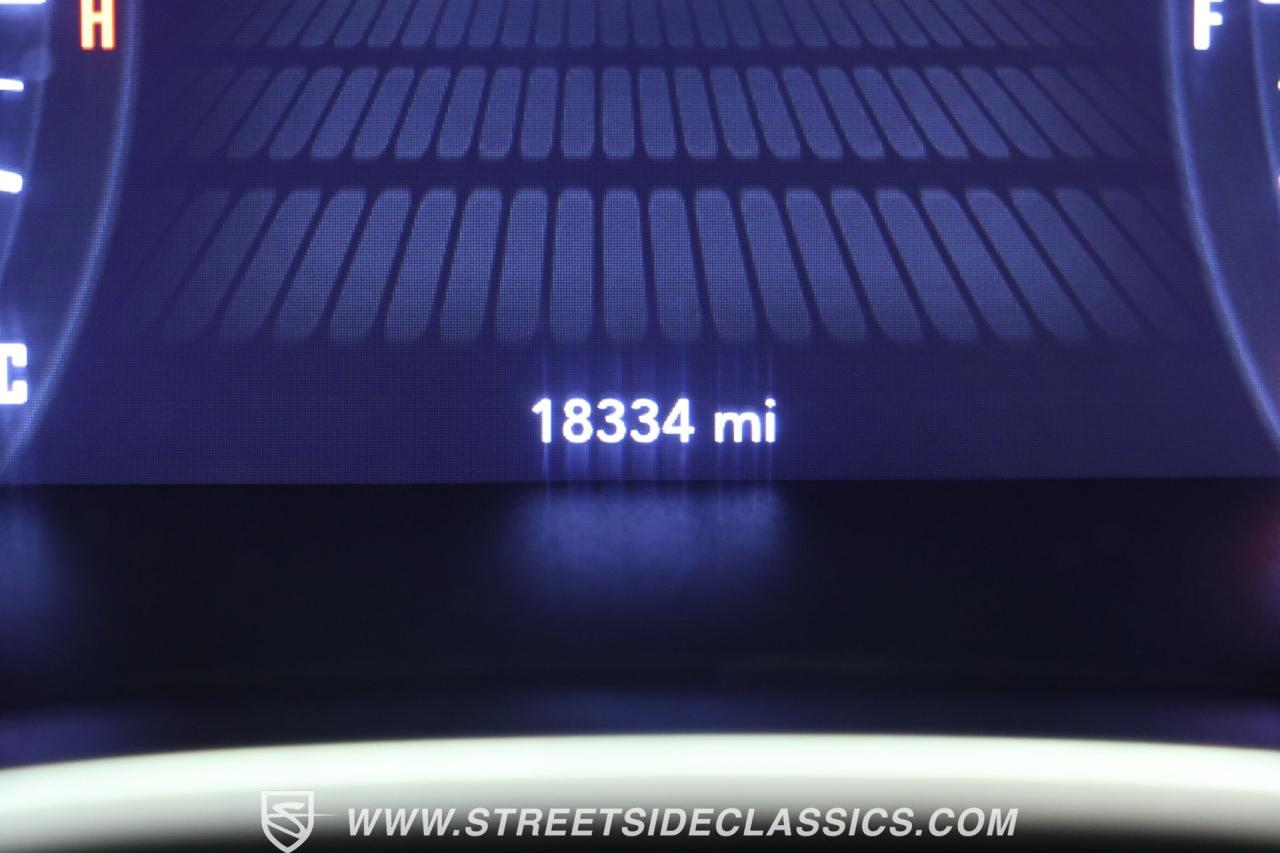 2016 Dodge Challenger R/T Scat Pack 392 Shaker