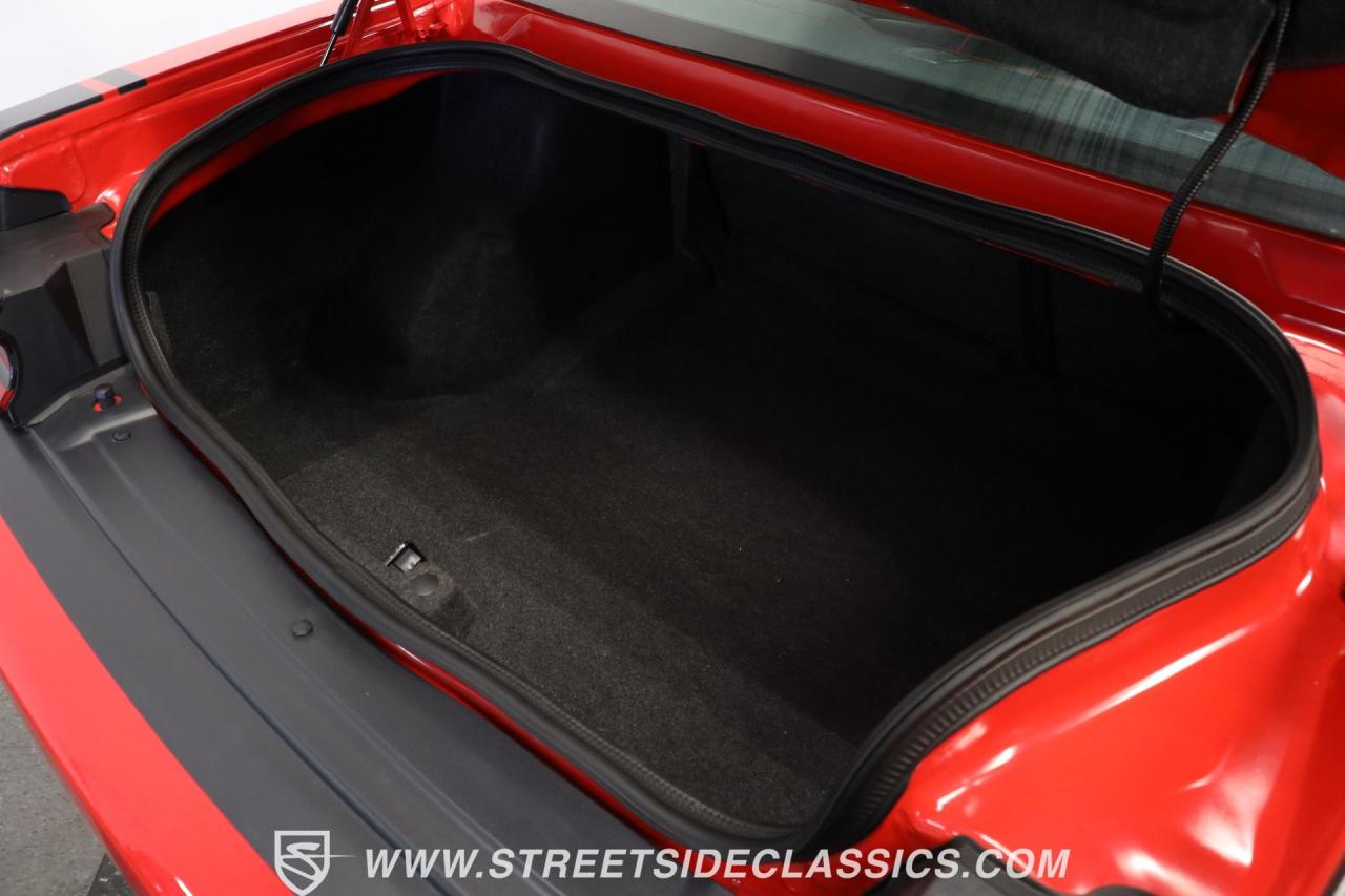 2016 Dodge Challenger R/T Scat Pack 392 Shaker