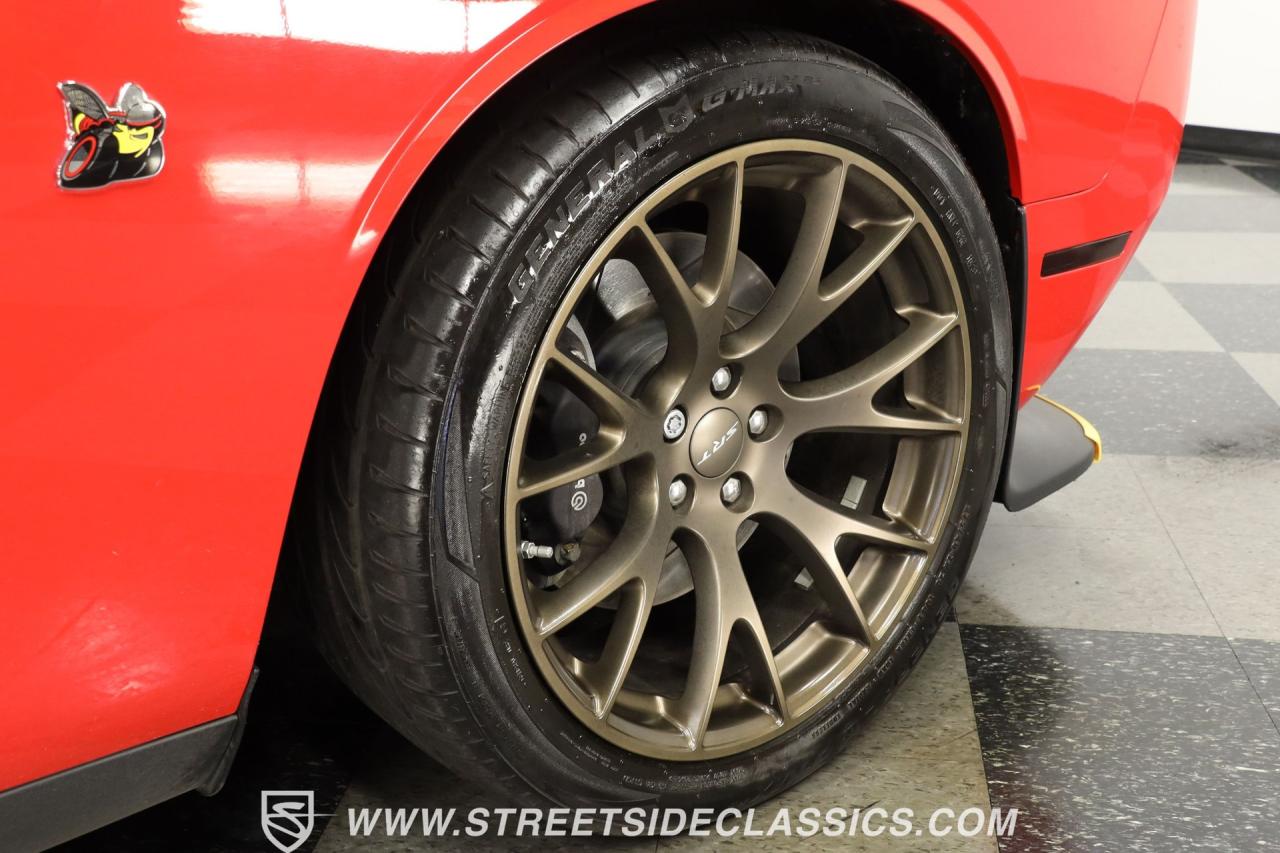 2016 Dodge Challenger R/T Scat Pack 392 Shaker