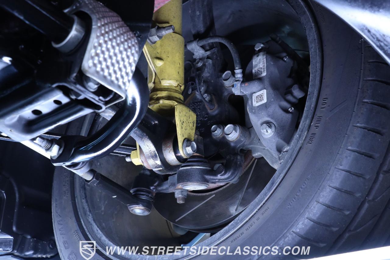 2016 Dodge Challenger R/T Scat Pack 392 Shaker