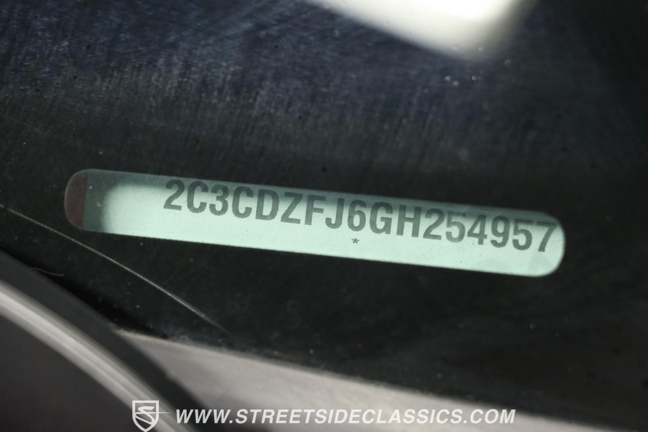 2016 Dodge Challenger R/T Scat Pack 392 Shaker