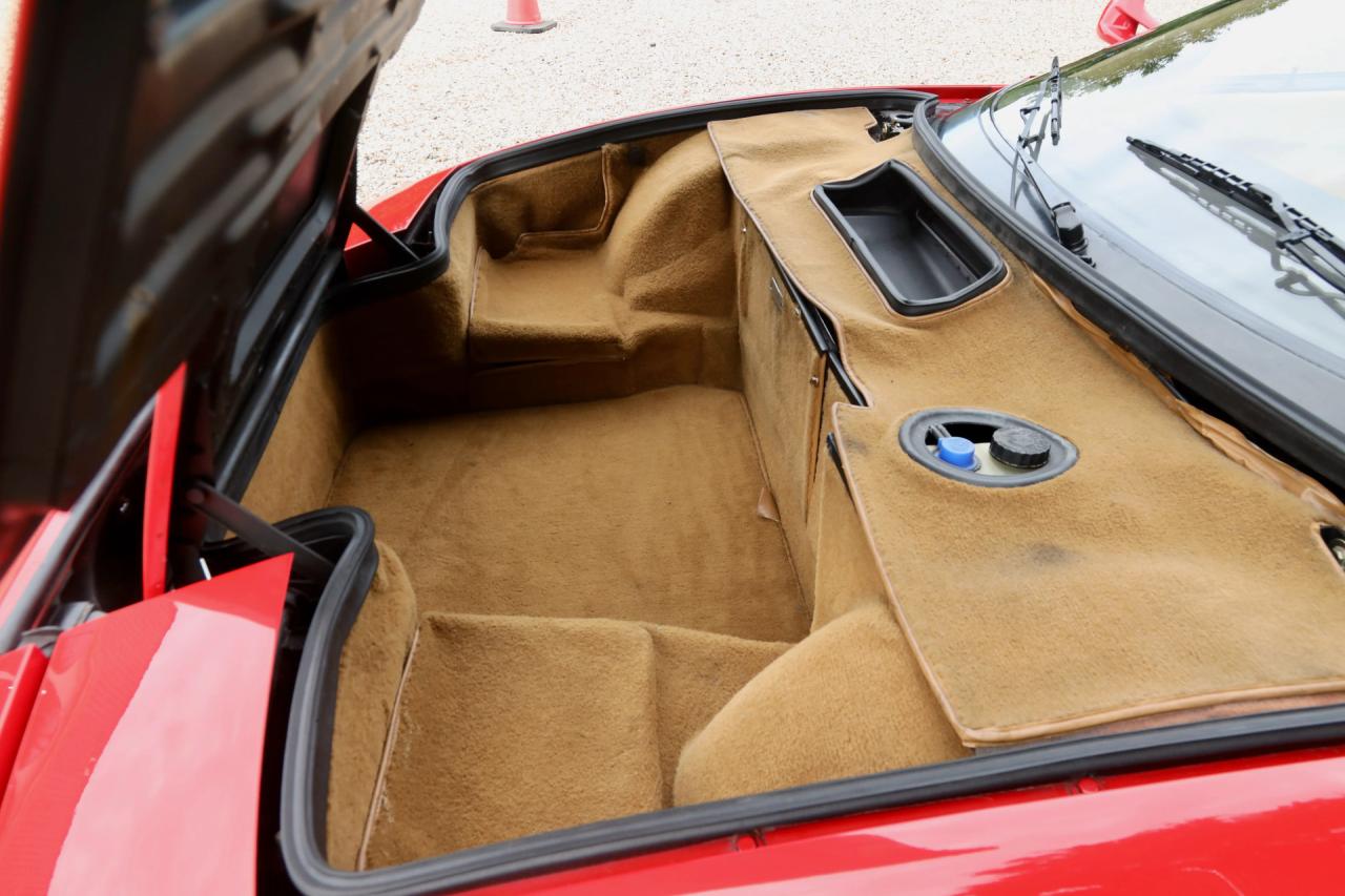 1987 Ferrari Testarossa Monodado &ldquo;29.621 kms&rdquo;