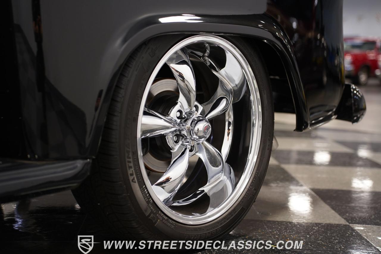 1957 Chevrolet 3100 Big Window Restomod