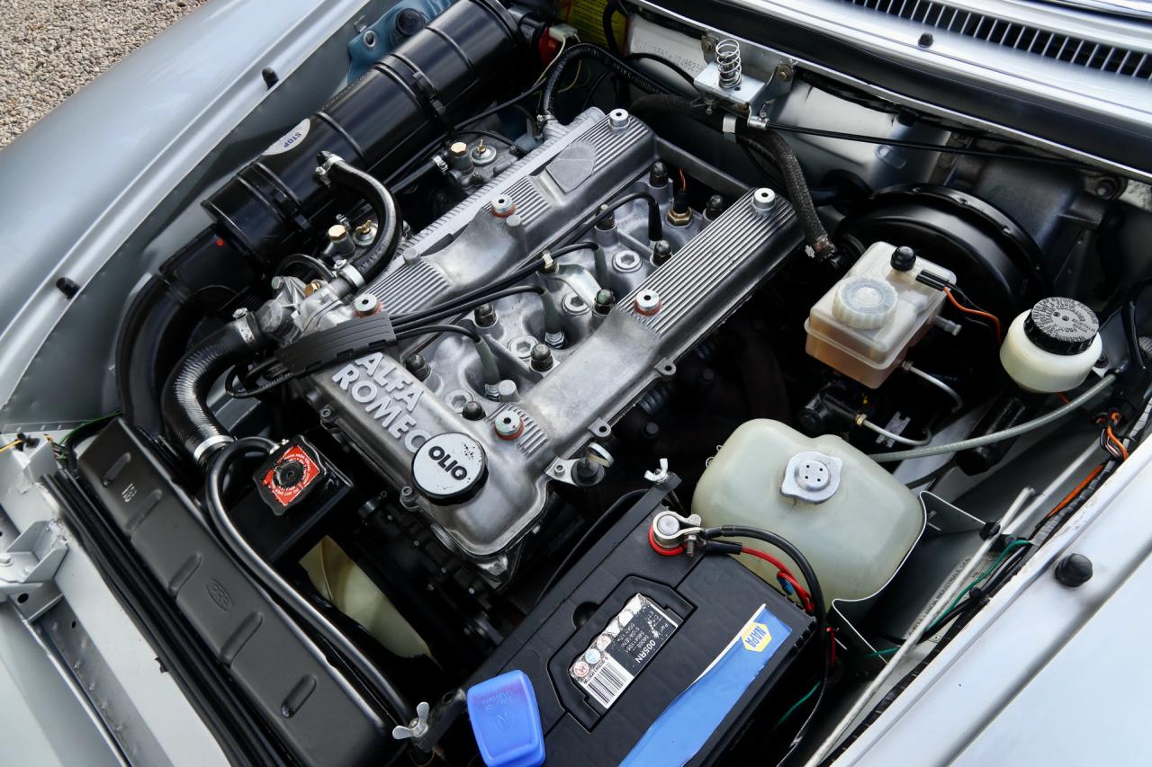 1988 Alfa Romeo Spider 2.0 QV &ldquo;Argento&rdquo;