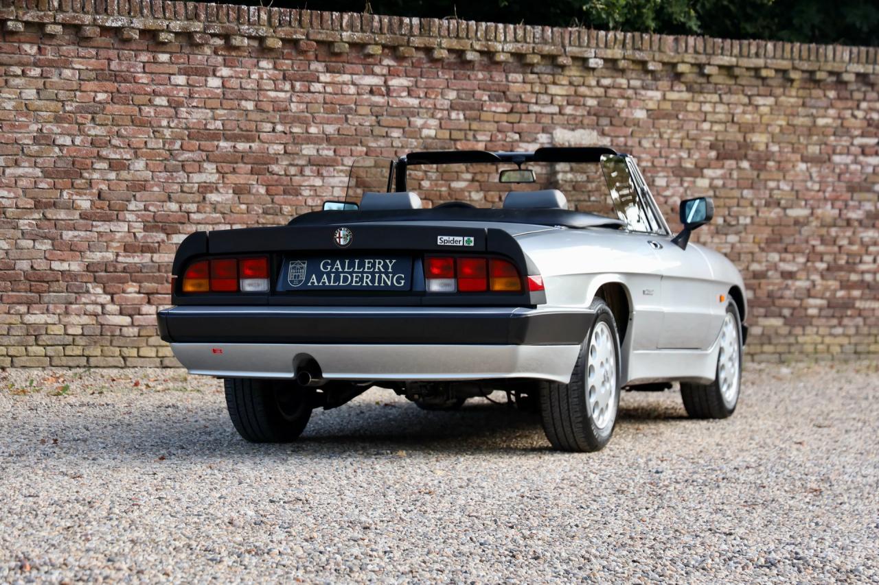 1988 Alfa Romeo Spider 2.0 QV &ldquo;Argento&rdquo;