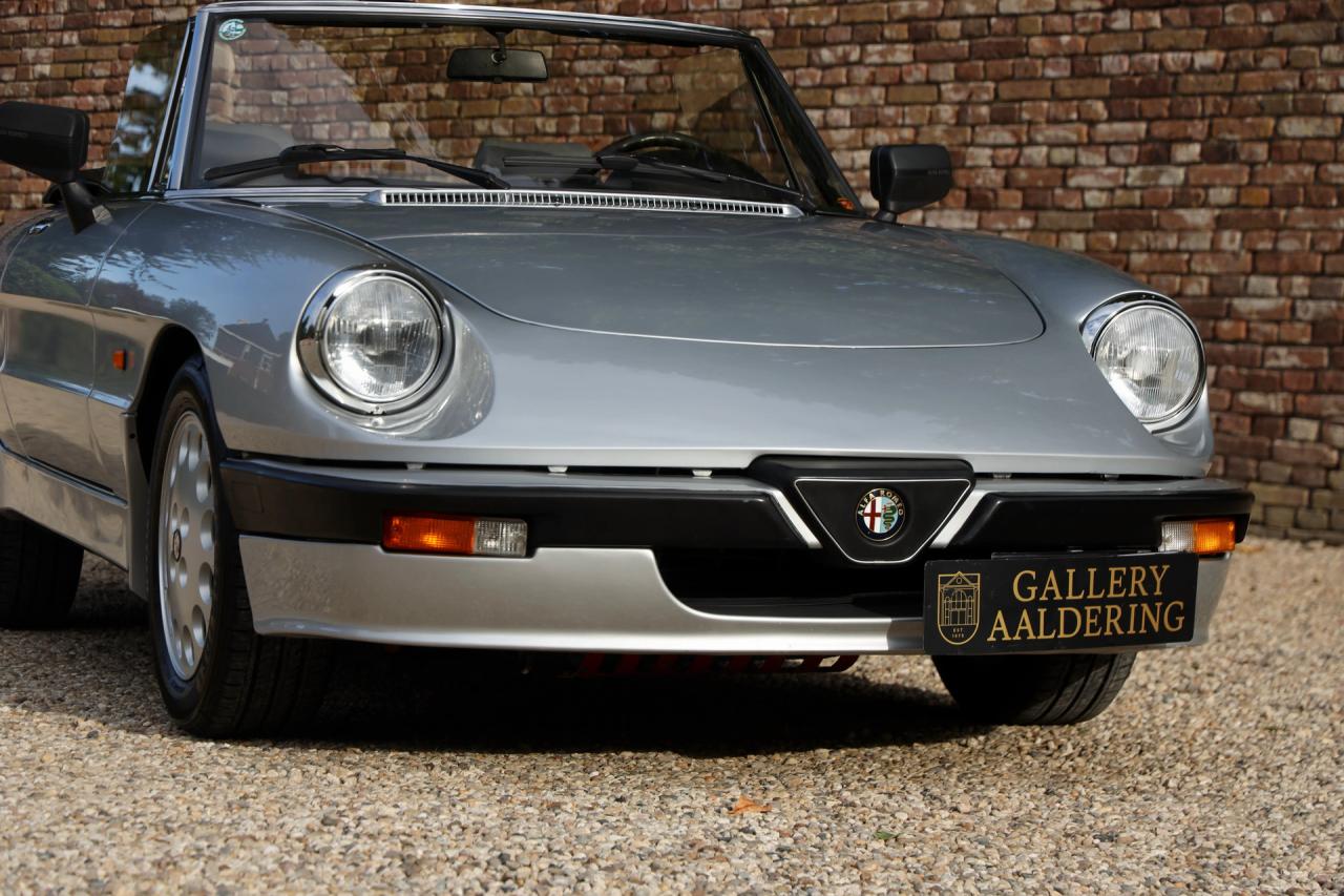 1988 Alfa Romeo Spider 2.0 QV &ldquo;Argento&rdquo;