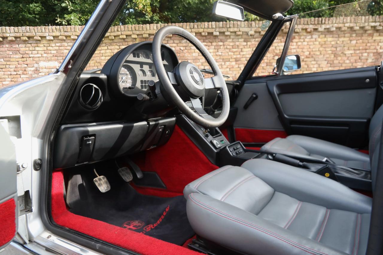 1988 Alfa Romeo Spider 2.0 QV &ldquo;Argento&rdquo;