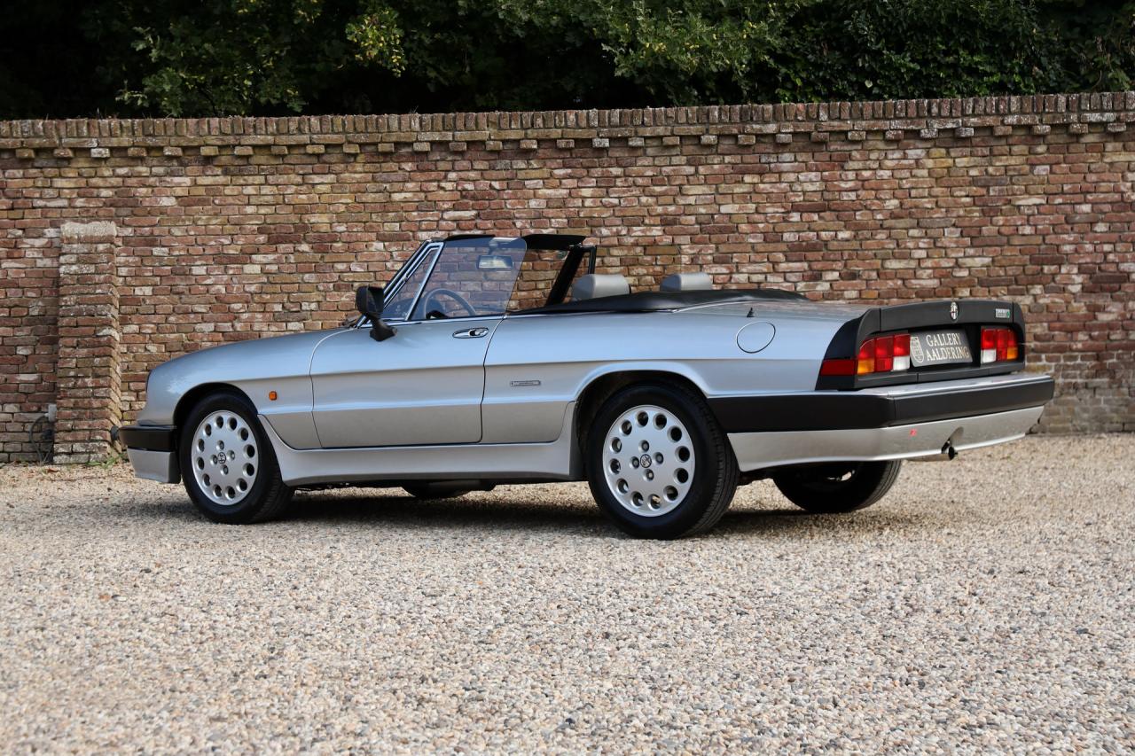 1988 Alfa Romeo Spider 2.0 QV &ldquo;Argento&rdquo;