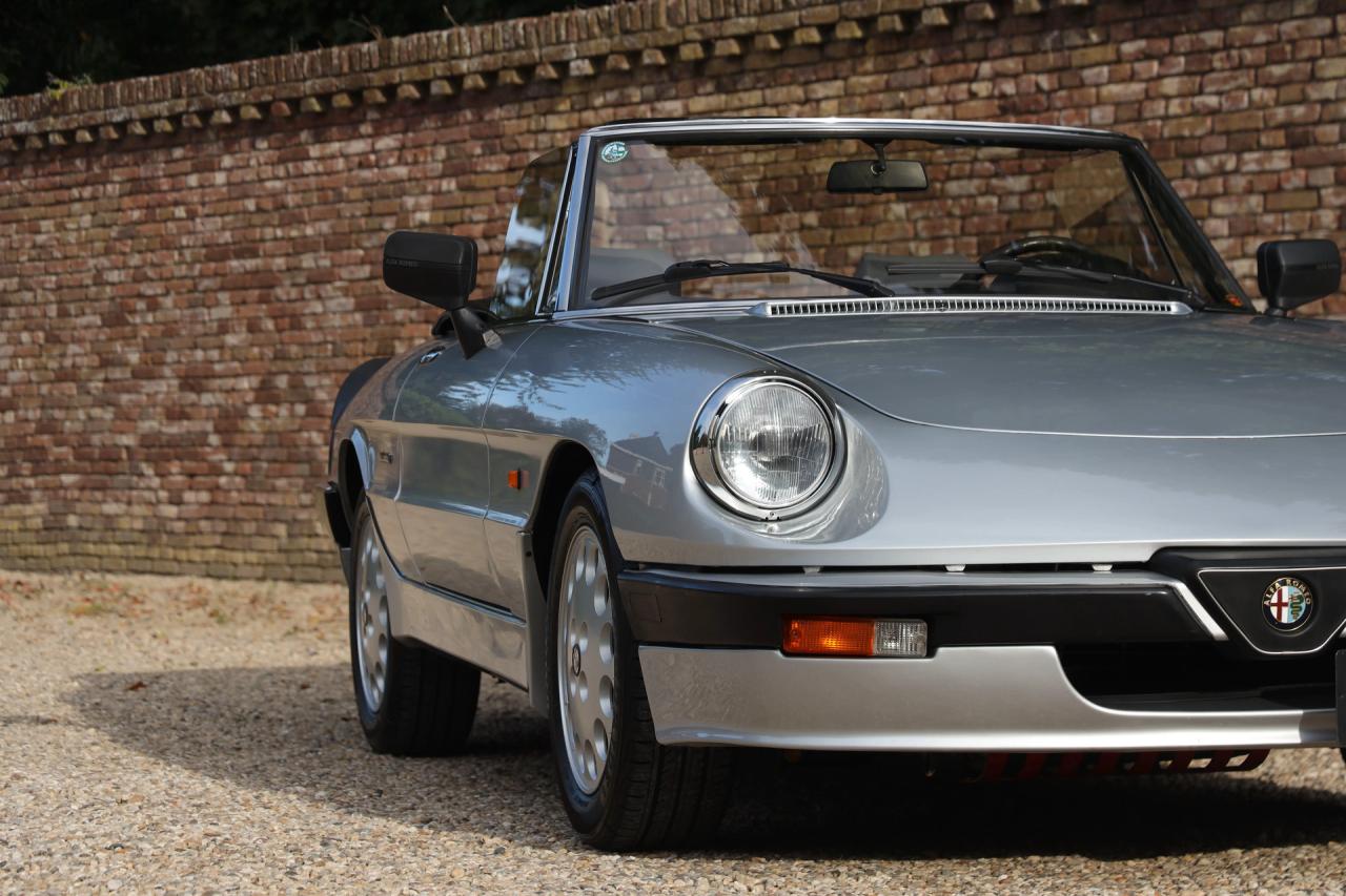 1988 Alfa Romeo Spider 2.0 QV &ldquo;Argento&rdquo;