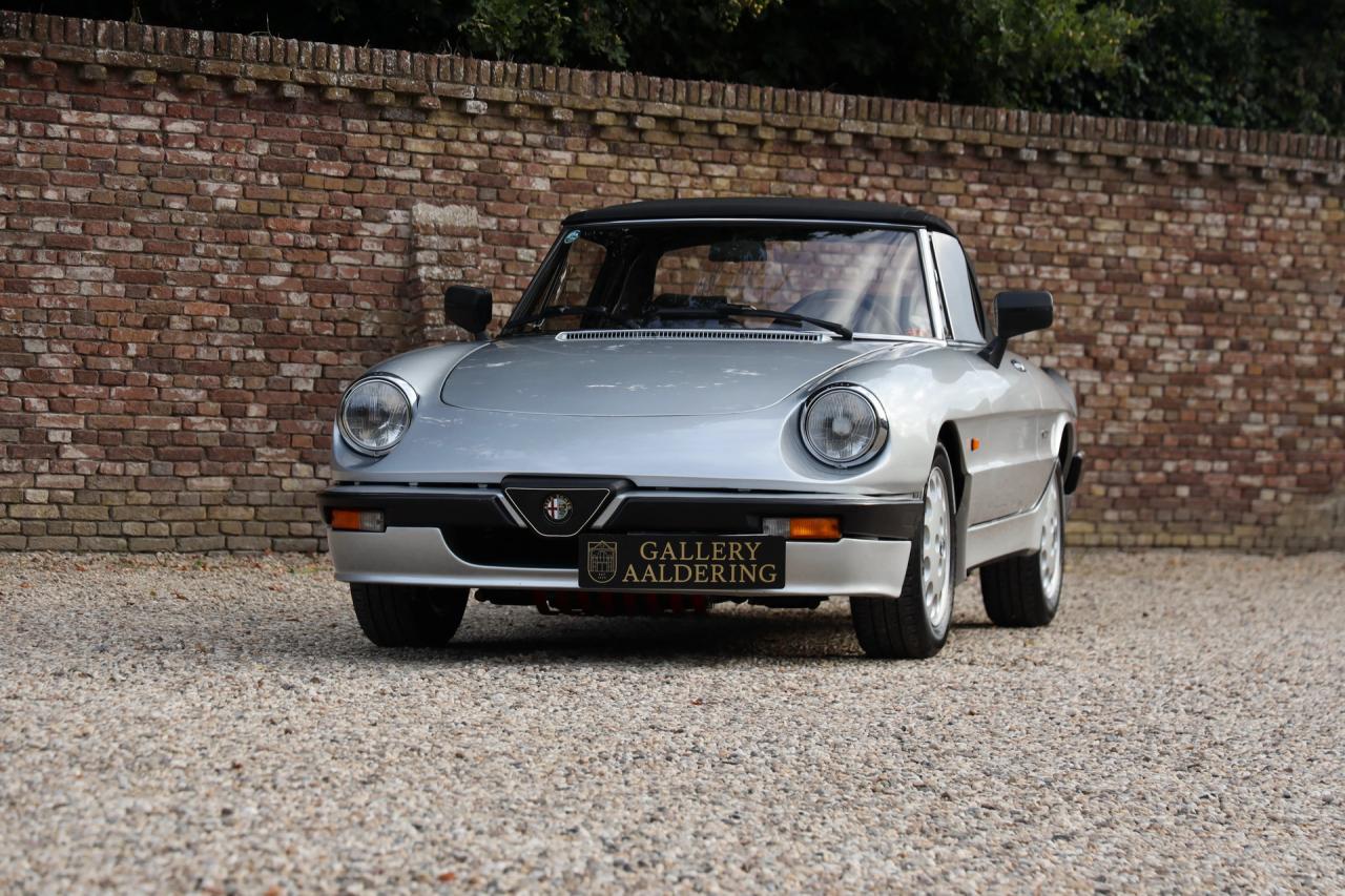 1988 Alfa Romeo Spider 2.0 QV &ldquo;Argento&rdquo;