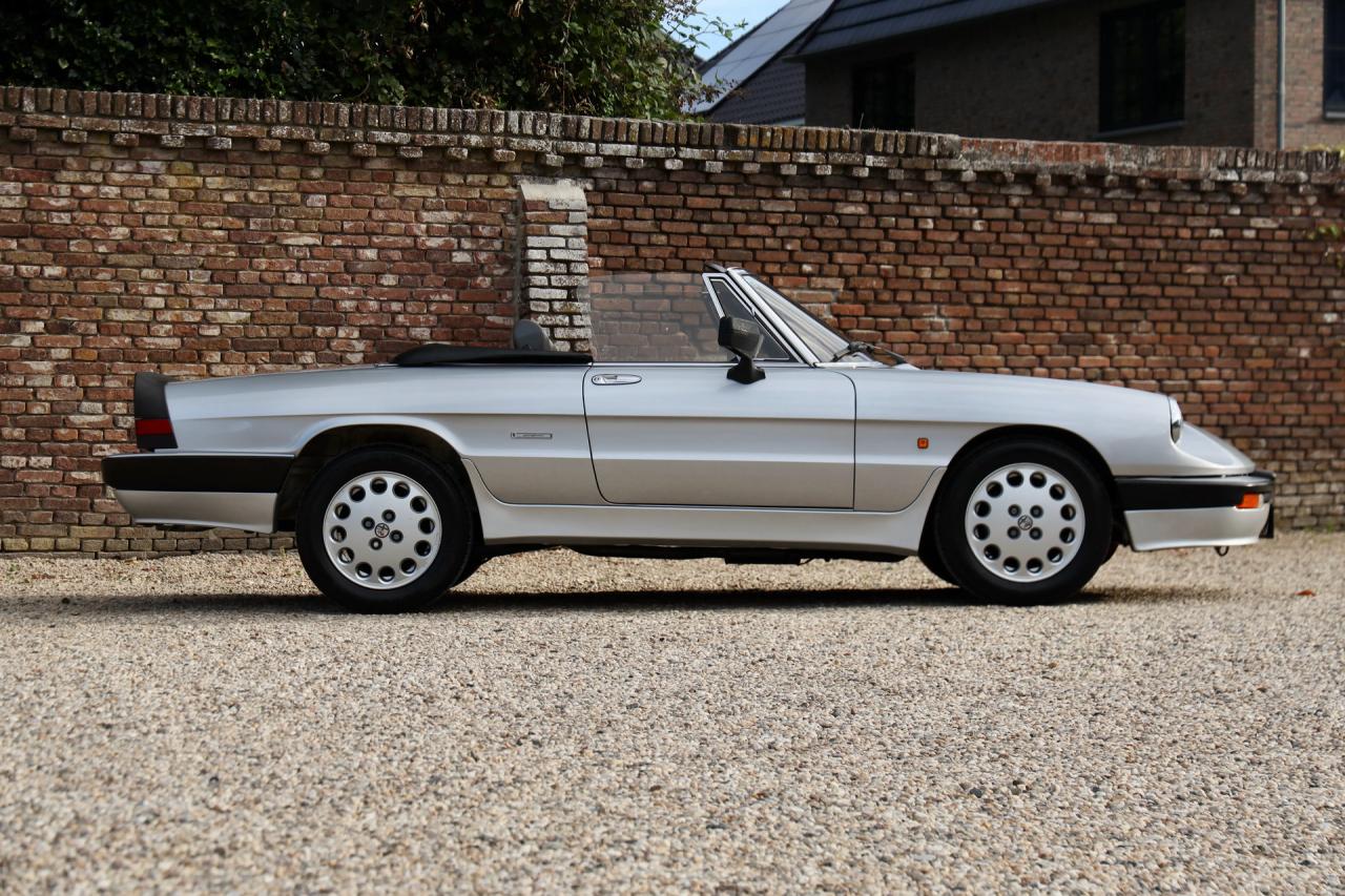 1988 Alfa Romeo Spider 2.0 QV &ldquo;Argento&rdquo;