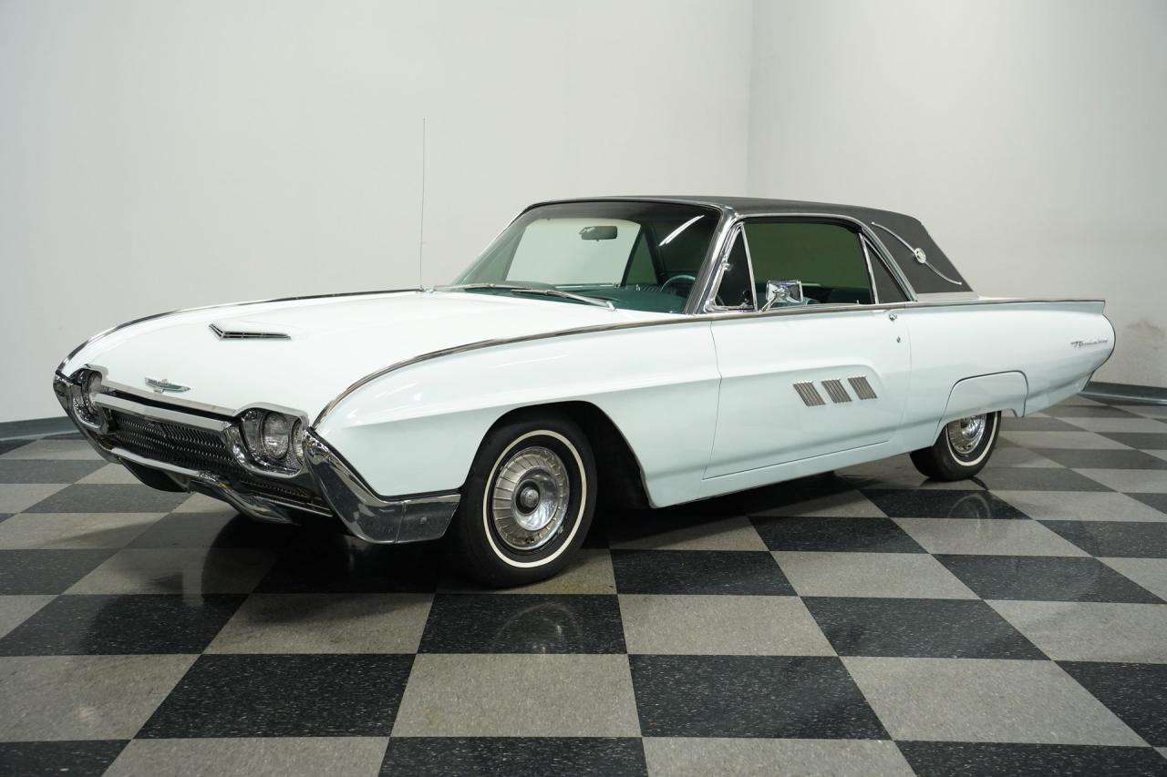 1963 Ford Thunderbird