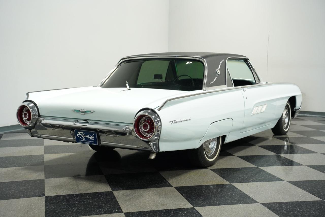1963 Ford Thunderbird