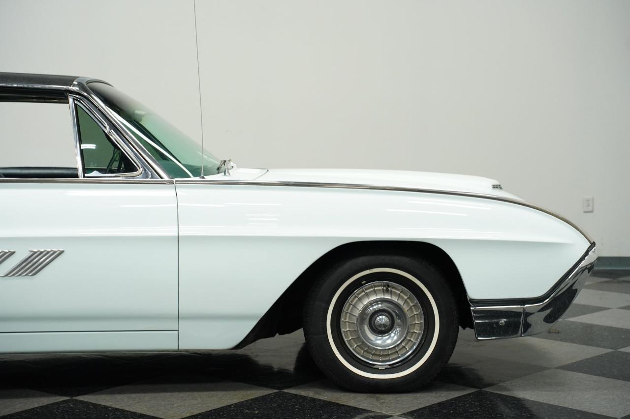 1963 Ford Thunderbird