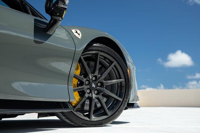 2022 Ferrari SF90 SPIDER