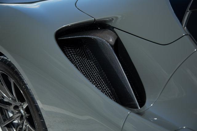 2022 Ferrari SF90 SPIDER