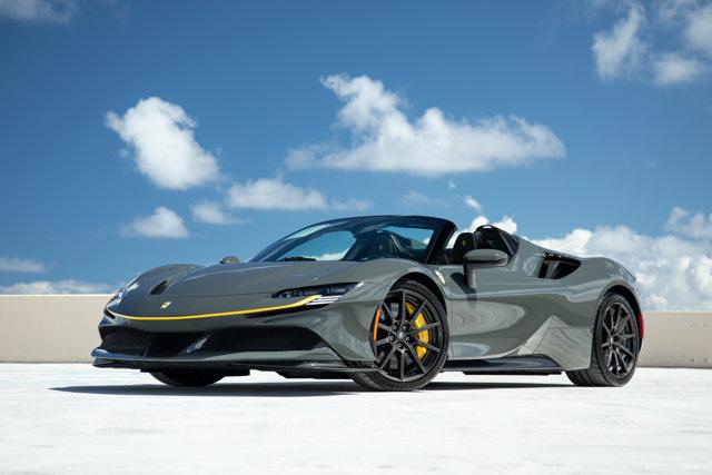 2022 Ferrari SF90 SPIDER