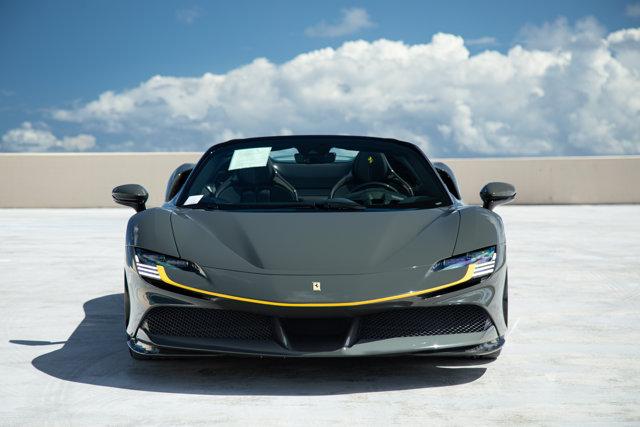 2022 Ferrari SF90 SPIDER