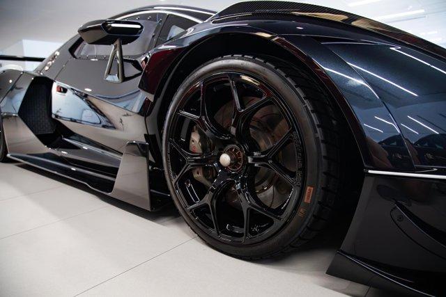 2022 Lamborghini Essenza SCV12