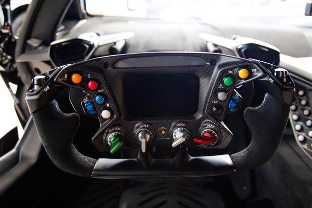 2022 Lamborghini Essenza SCV12