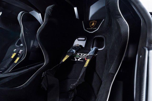 2022 Lamborghini Essenza SCV12